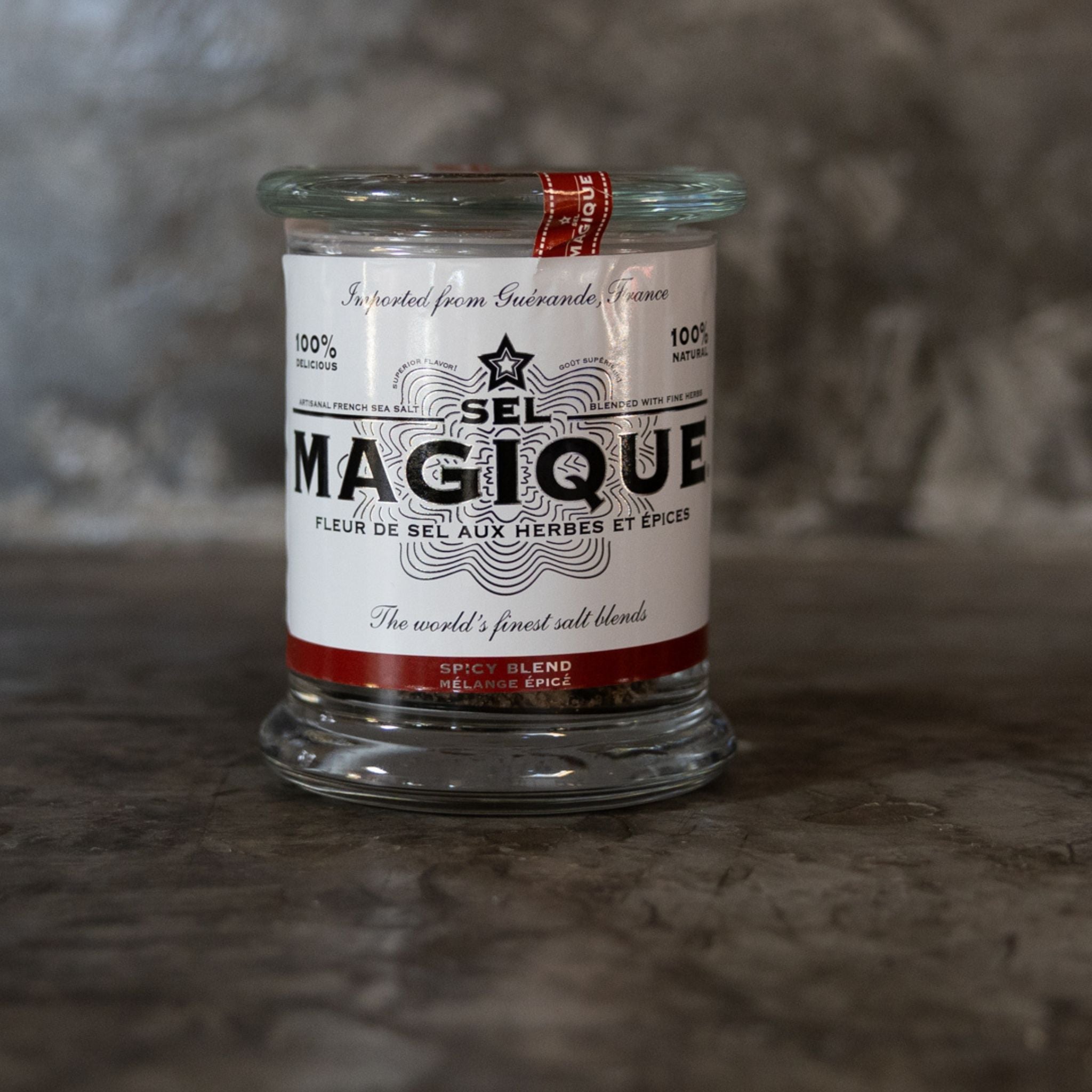 Sel_Magique_Spicy_Blend_-_Fleur_de_Sel_with_Pink_Peppercorn_Thyme_in_a_premium_8_oz_glass_jar_for_gourmet_cooking